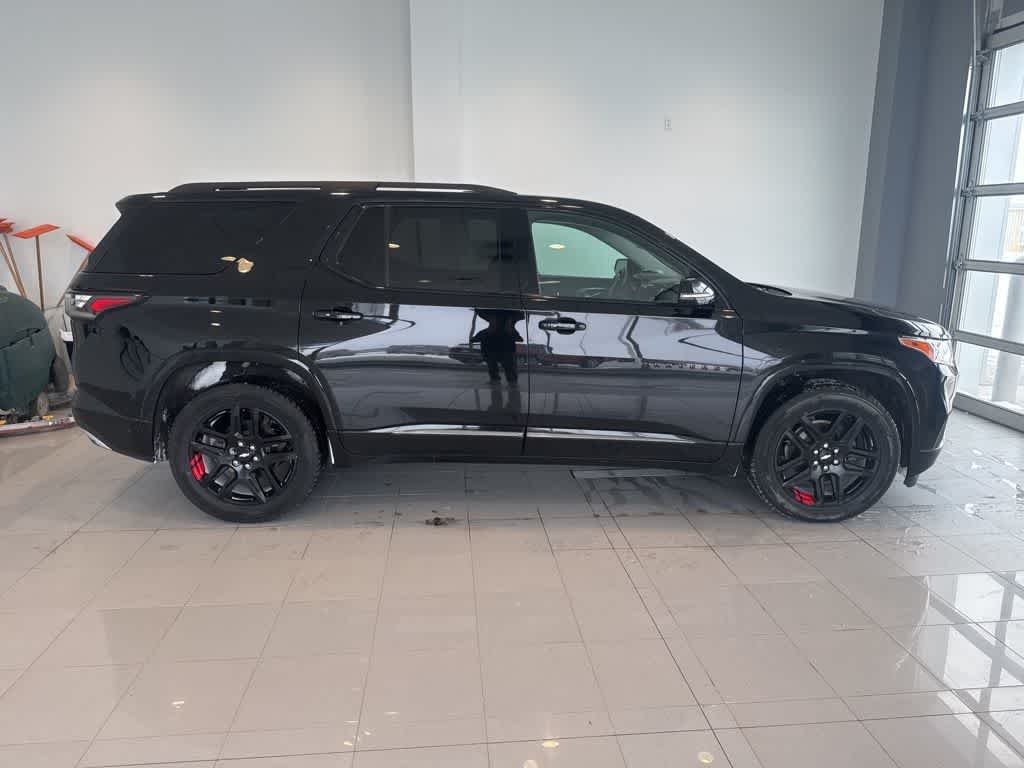 Used 2019 Chevrolet Traverse Premier with VIN 1GNERKKW0KJ259746 for sale in Spring Valley, Minnesota