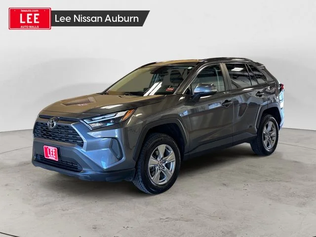 Used 2022 Magnetic Gray Metallic Toyota XLE image 1