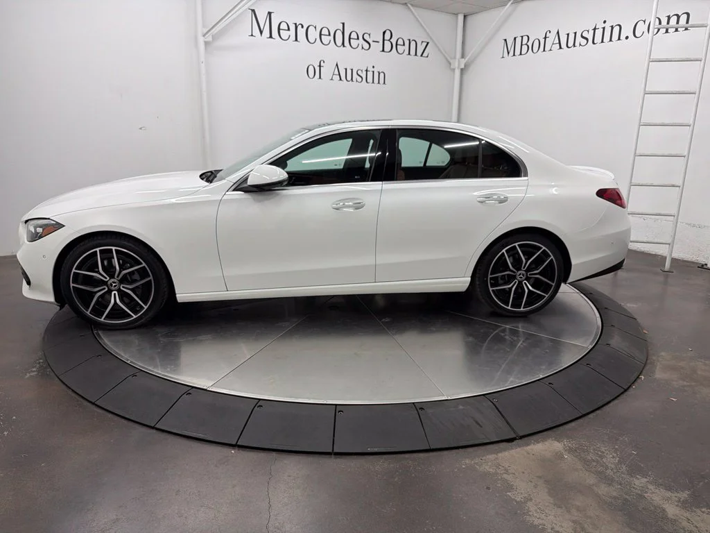 New 2027 White Mercedes-Benz C 300 image 4