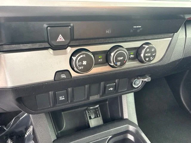 Used 2022 Black Toyota SR5 image 23