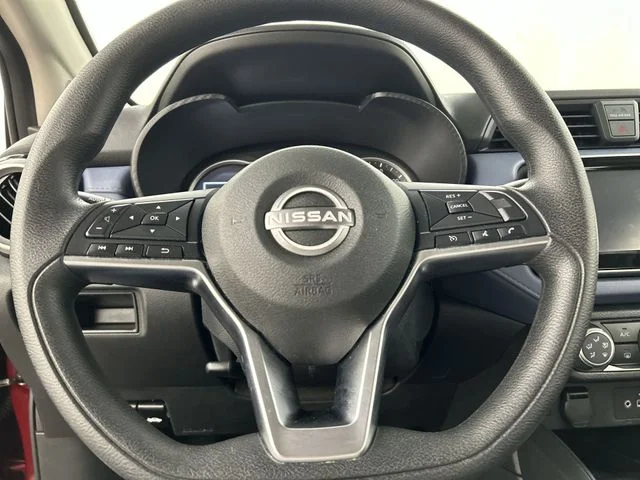 Used 2024 Red Nissan 1.6 SV image 8