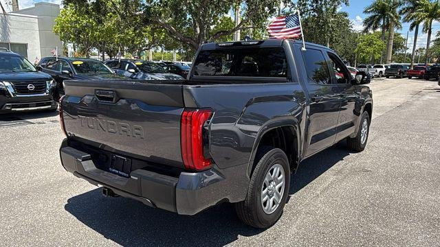 Certified Used 2025 MAGNETIC GRAY MET. Toyota  image 31