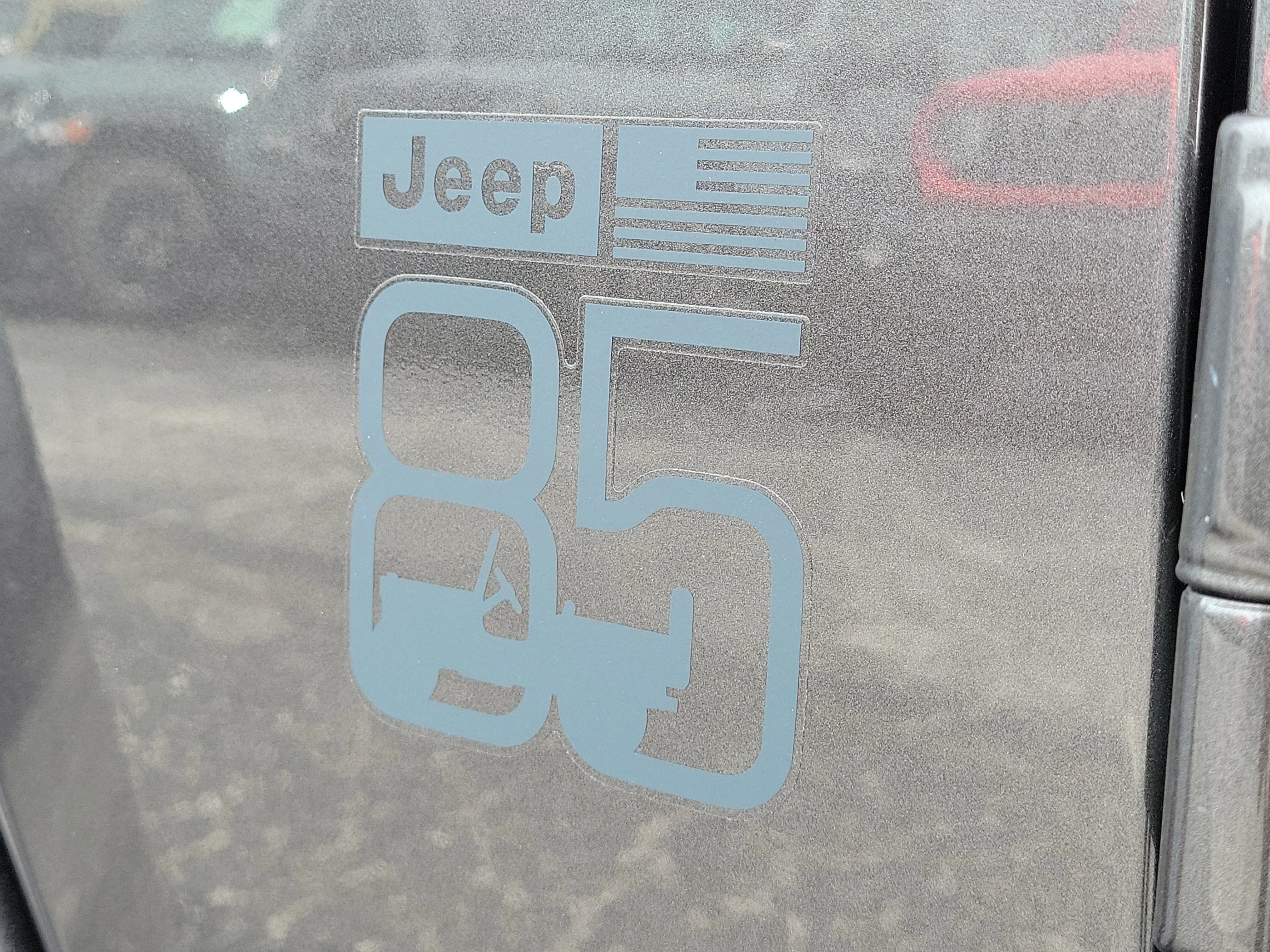 New 2026 Granite Crystal Metallic Clearcoat Jeep 85th Anniversary Edition image 8