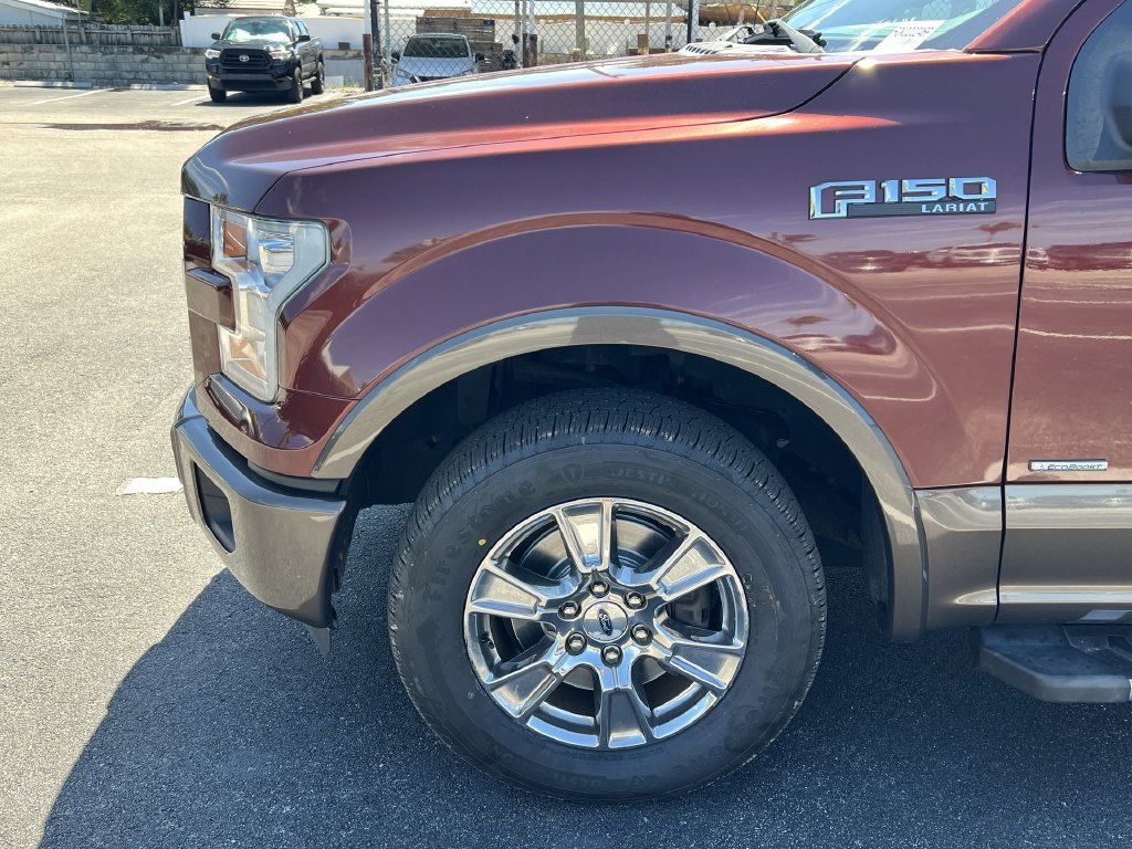 Used 2016 Beige Ford Lariat image 33
