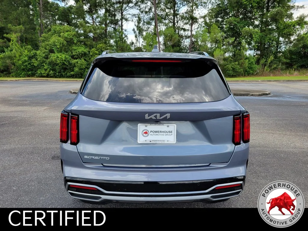 Used 2023 Silver Kia SX image 4