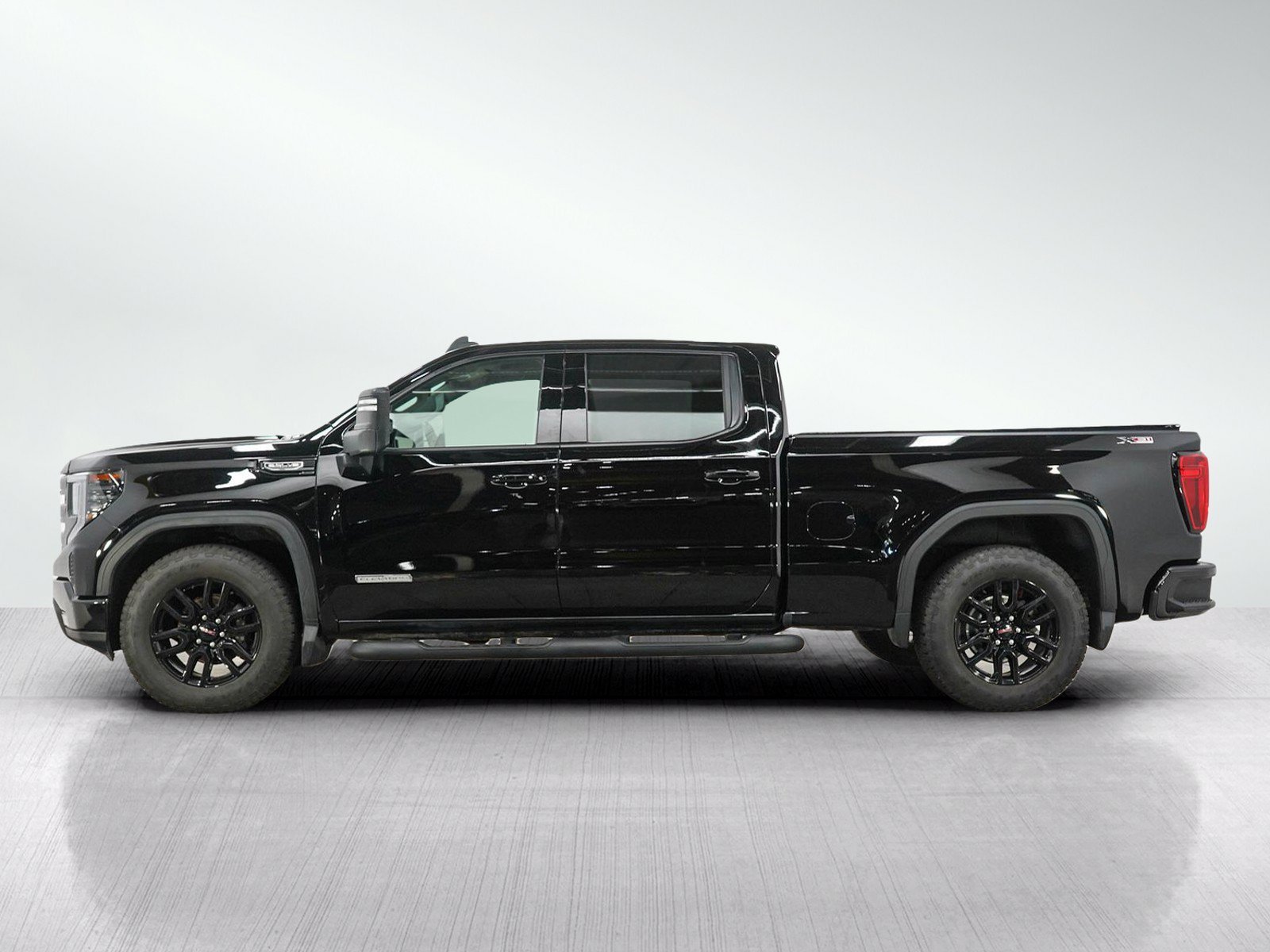 Used 2023 GMC Sierra 1500 Elevation with VIN 1GTUUCED7PZ125411 for sale in Burnsville, Minnesota