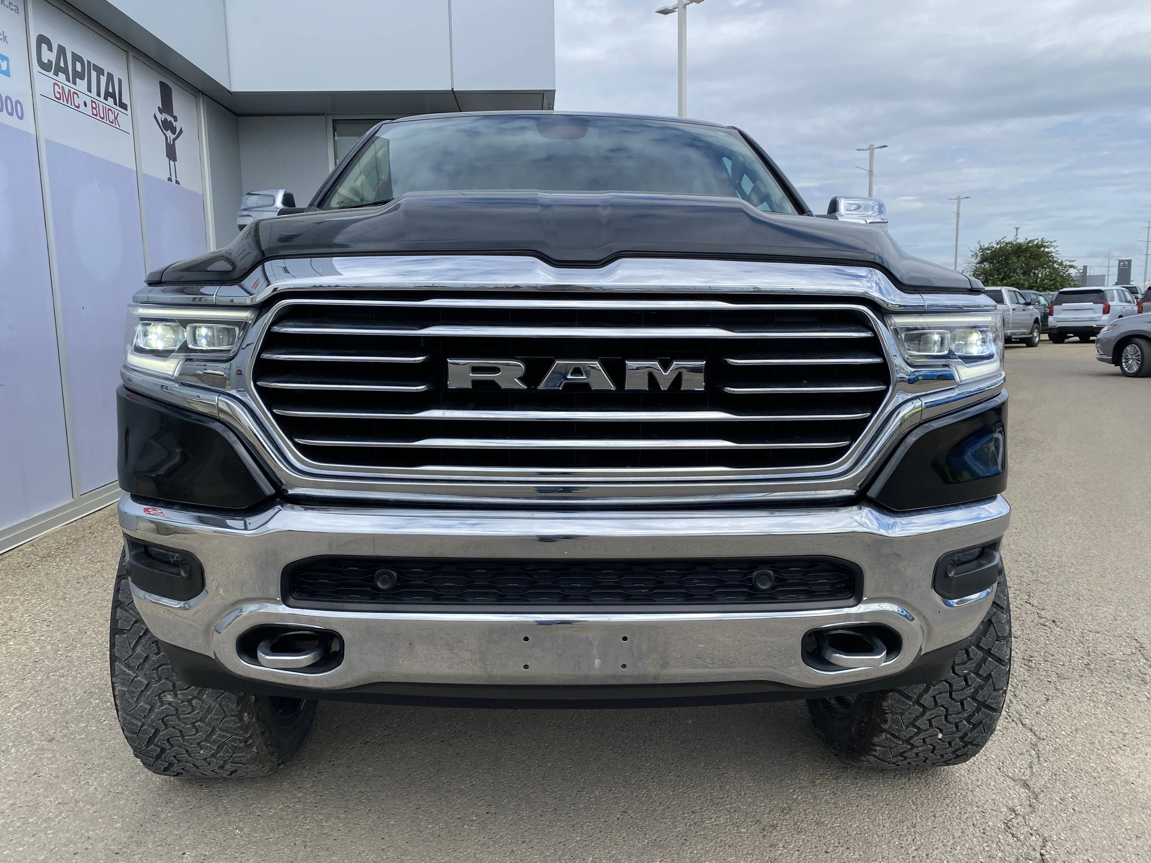 Certified Used 2019 Black Ram Laramie Longhorn * LIFTED * AIR RIDE DELETE * PANORAMIC SUNROOF * image 8