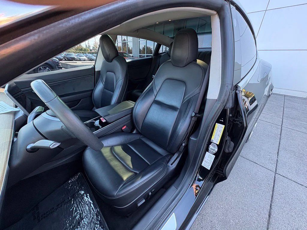 Used 2019 Black Tesla Performance image 12