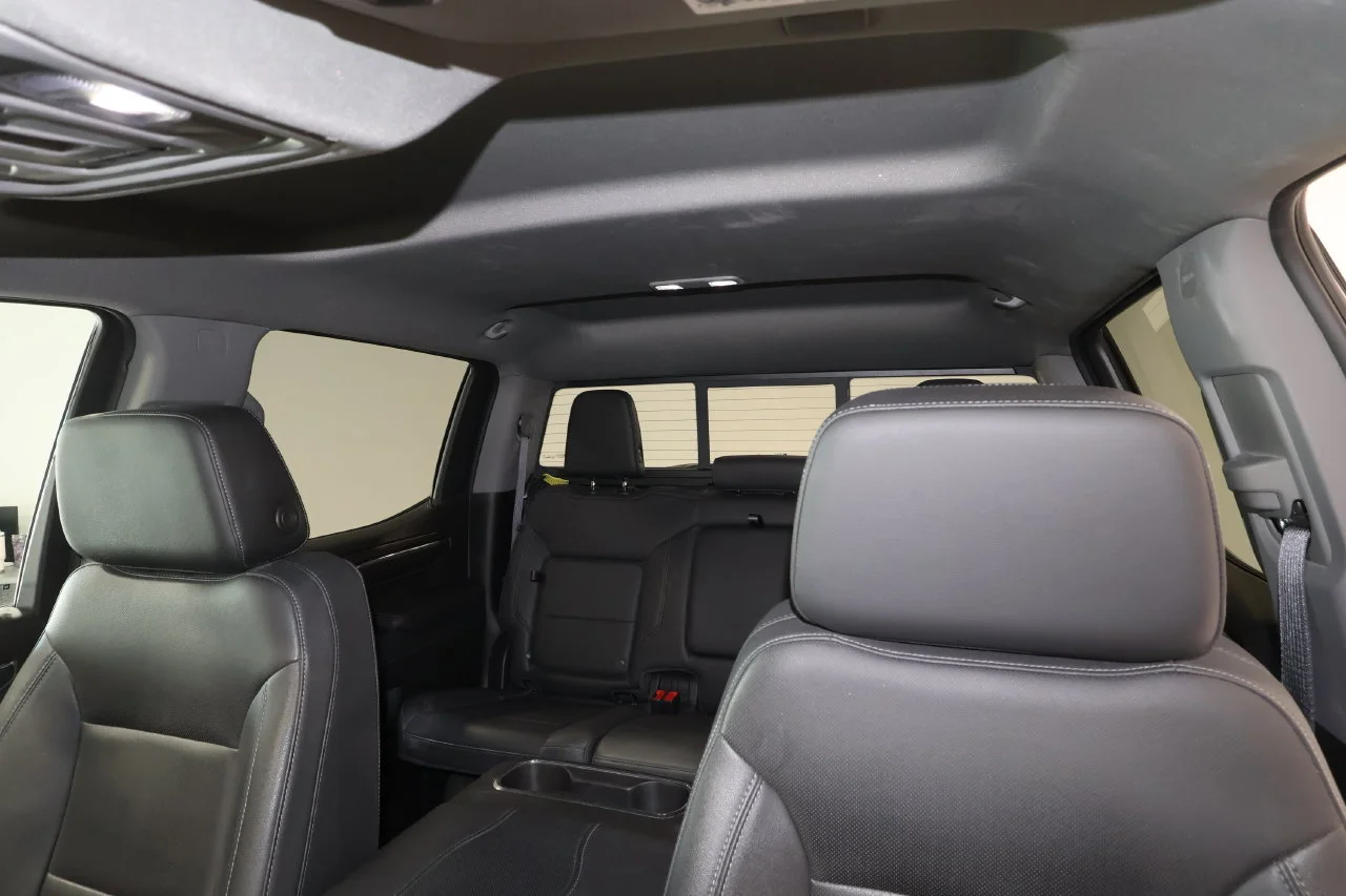 2023 GMC Sierra 1500 SLT - Photo 19