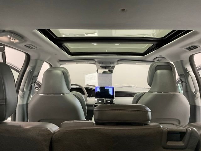 Used 2019 Ingot Silver Metallic Lincoln Reserve image 32