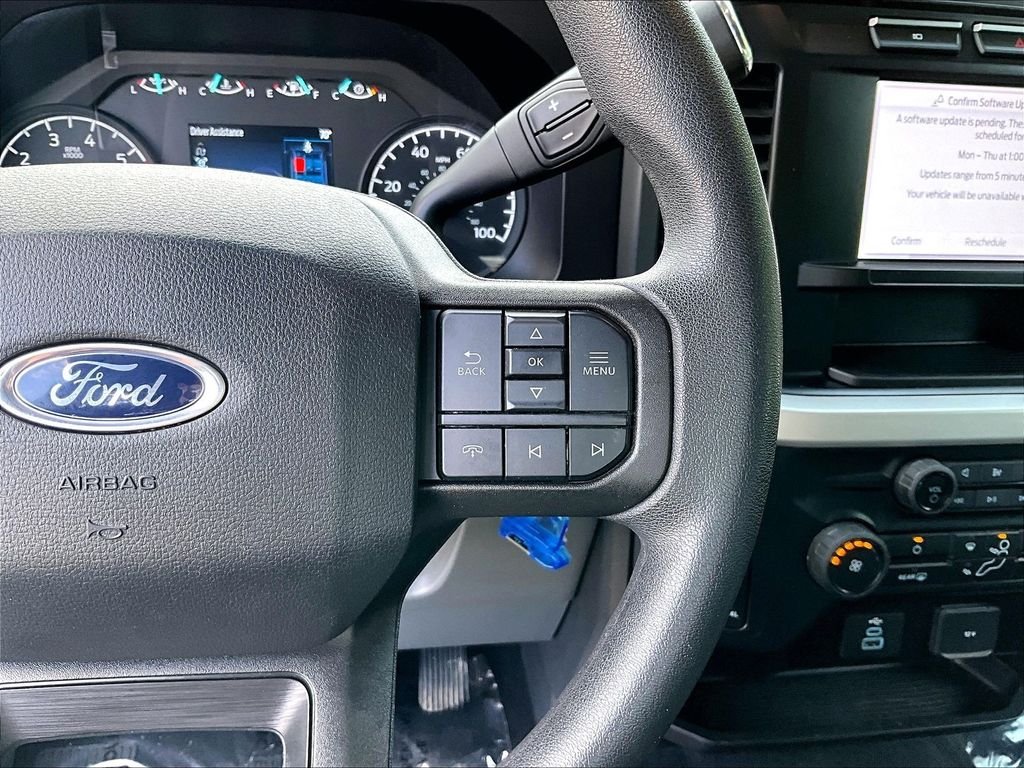 Used 2023 Oxford White Ford XLT image 24
