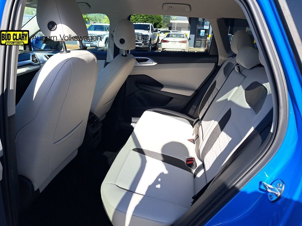 New 2026 Blue Volkswagen 1.5T SE image 26