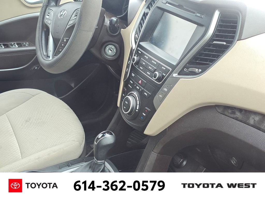 Used 2017 Red Hyundai 2.4 Base image 12