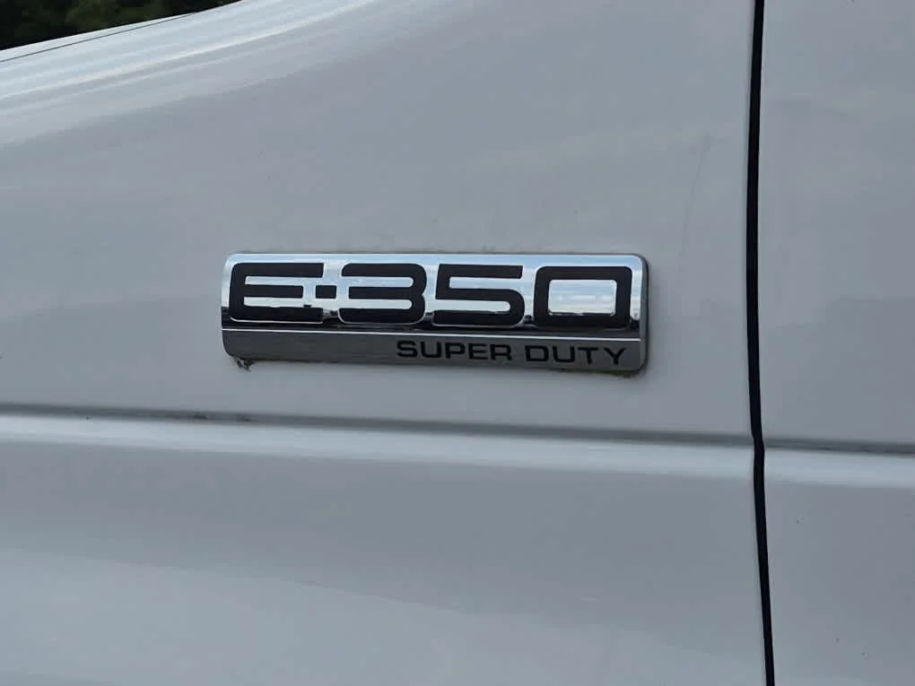 Used 2019 Oxford White Ford  image 14