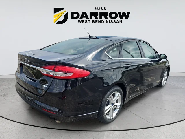Used 2018 Black Ford SE image 5