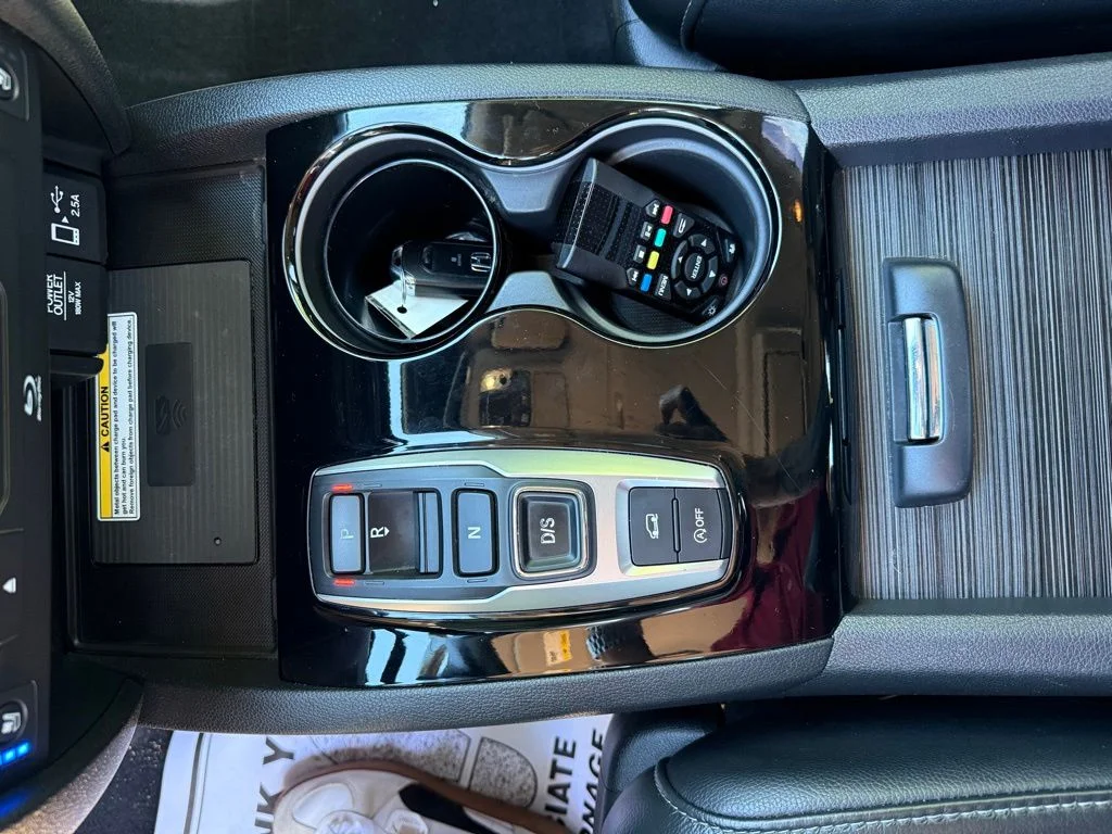 Used 2019  Honda Elite image 23