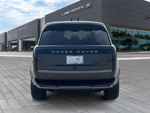 Certified Used 2026 Gray Land Rover SE image 4