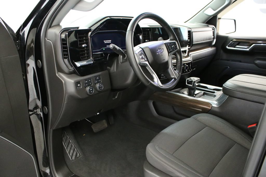 2025 Chevrolet Silverado 1500 LT Trail Boss - Photo 23