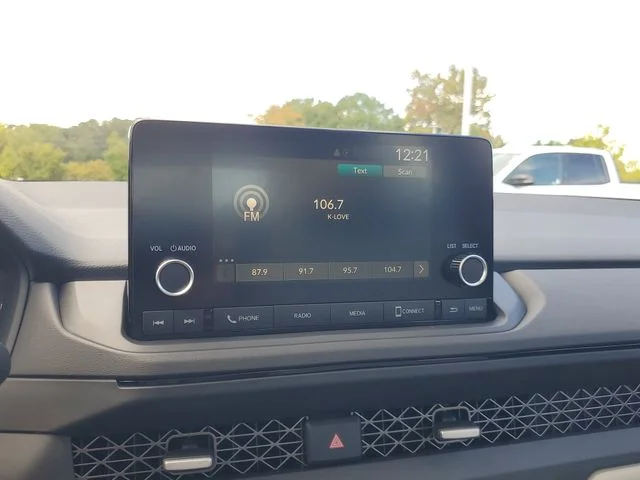 2025 Honda Accord SE - Photo 19