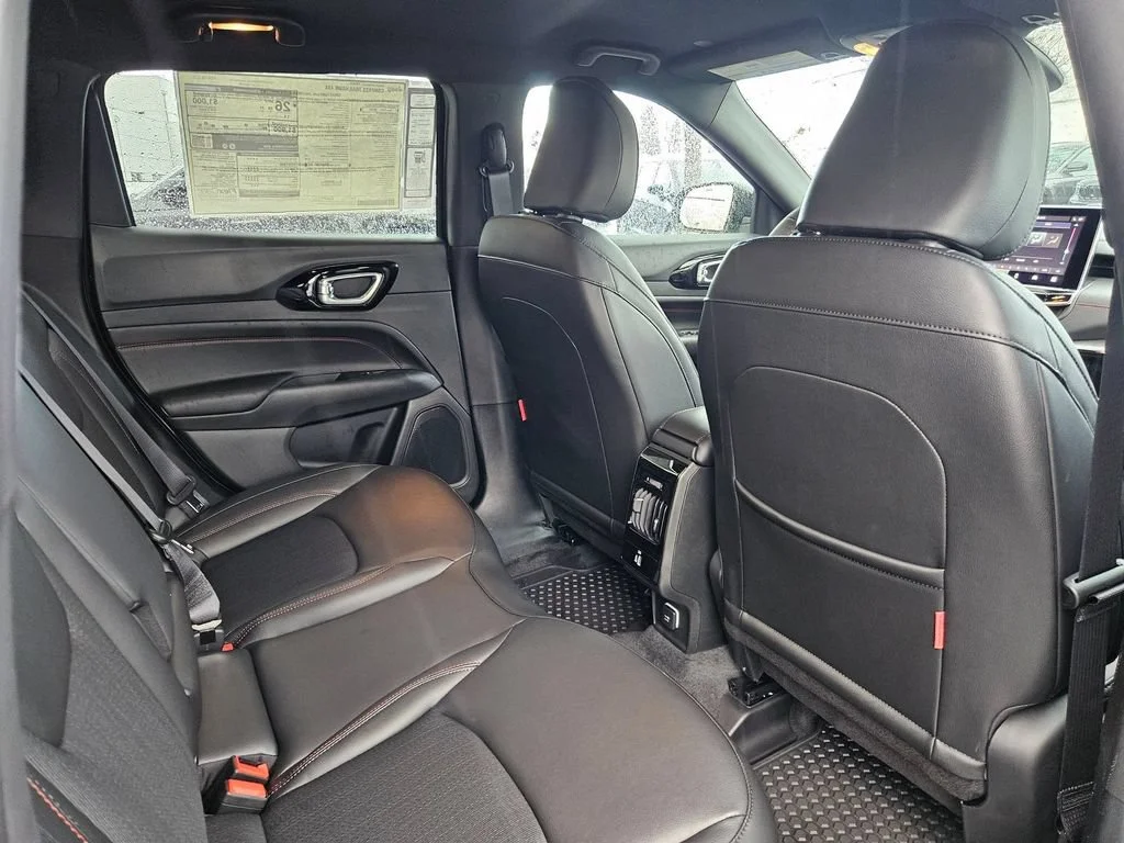 2026 Jeep Compass Trailhawk - Photo 36