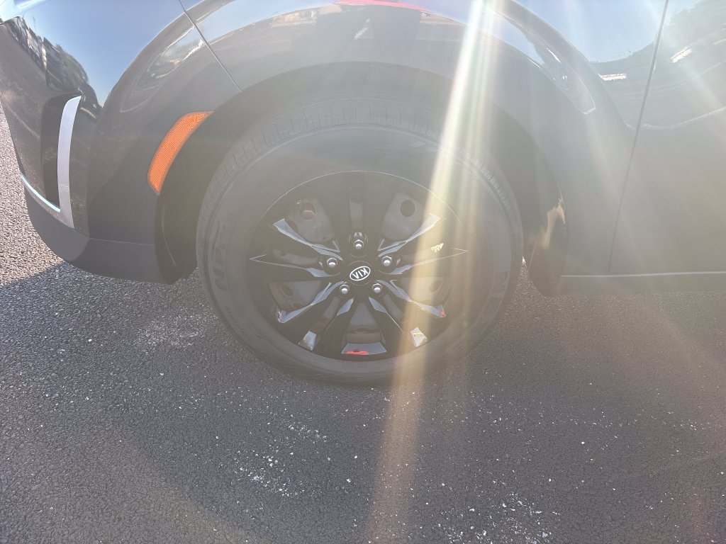Used 2025 Gray Kia LX image 10