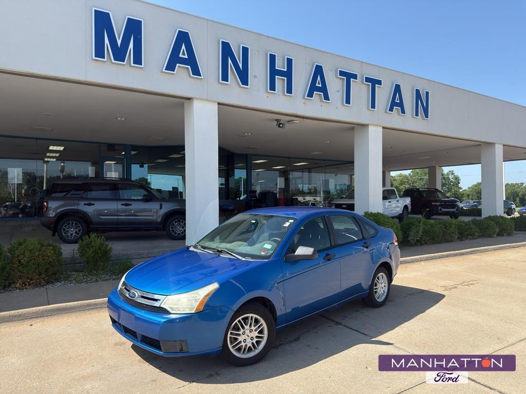 2011 Ford Focus SE's photo