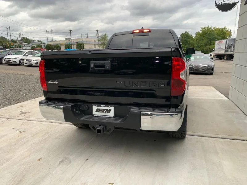 Used 2021 Black Toyota SR5 Pickup 4D 6 1/2 ft image 18