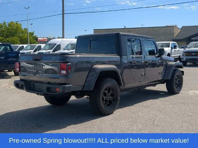 Used 2021 Gray Jeep Sport image 13