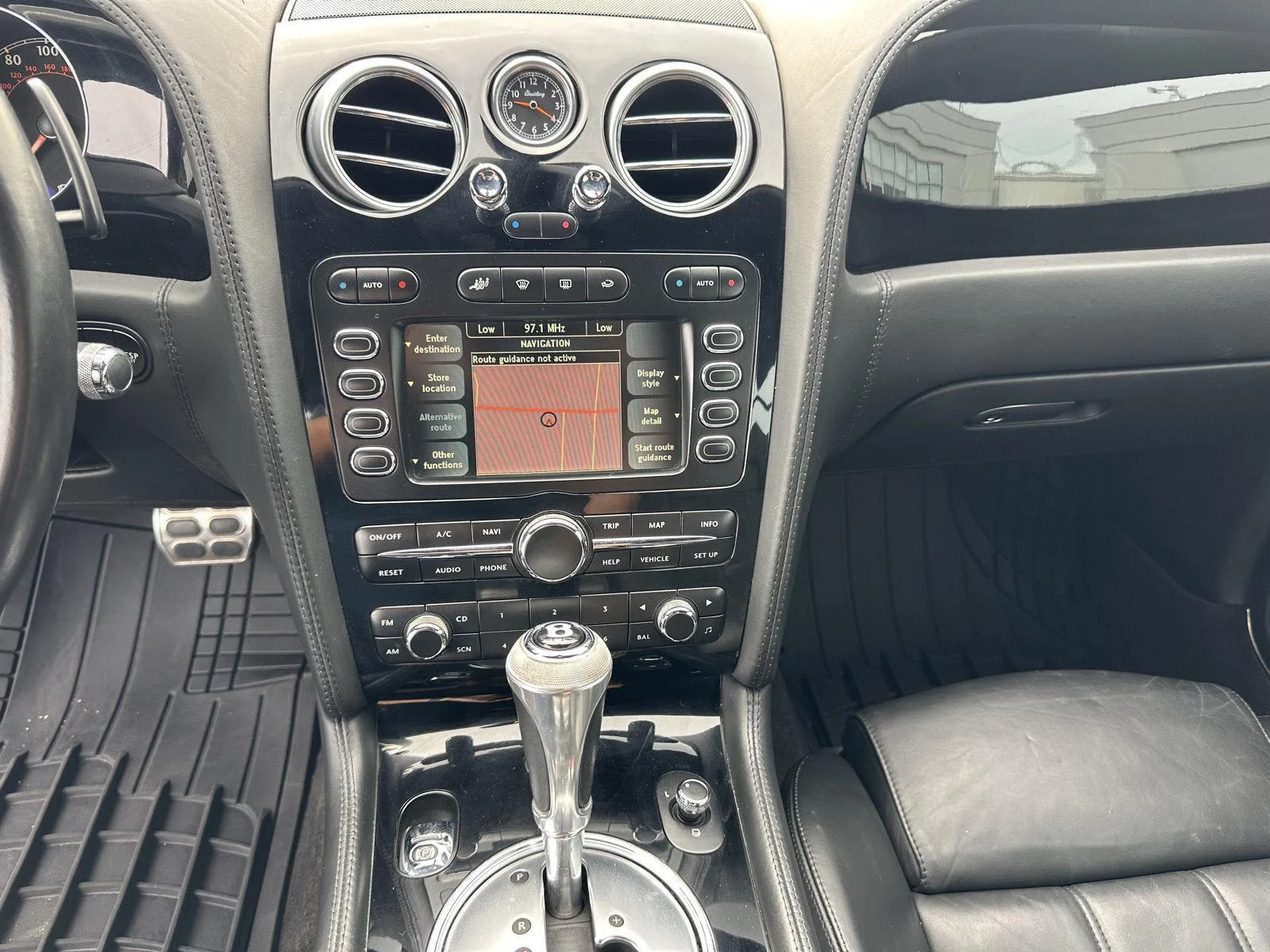 Used 2005 Beluga Bentley GT image 25