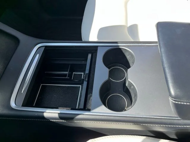 Used 2022 Black Tesla Performance image 19