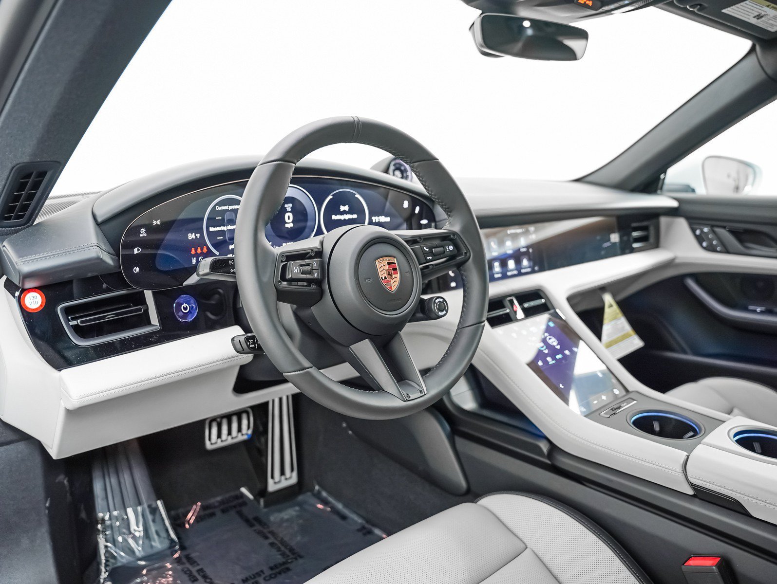 New 2026 ICE GREY M Porsche 4S Cross Turismo image 4