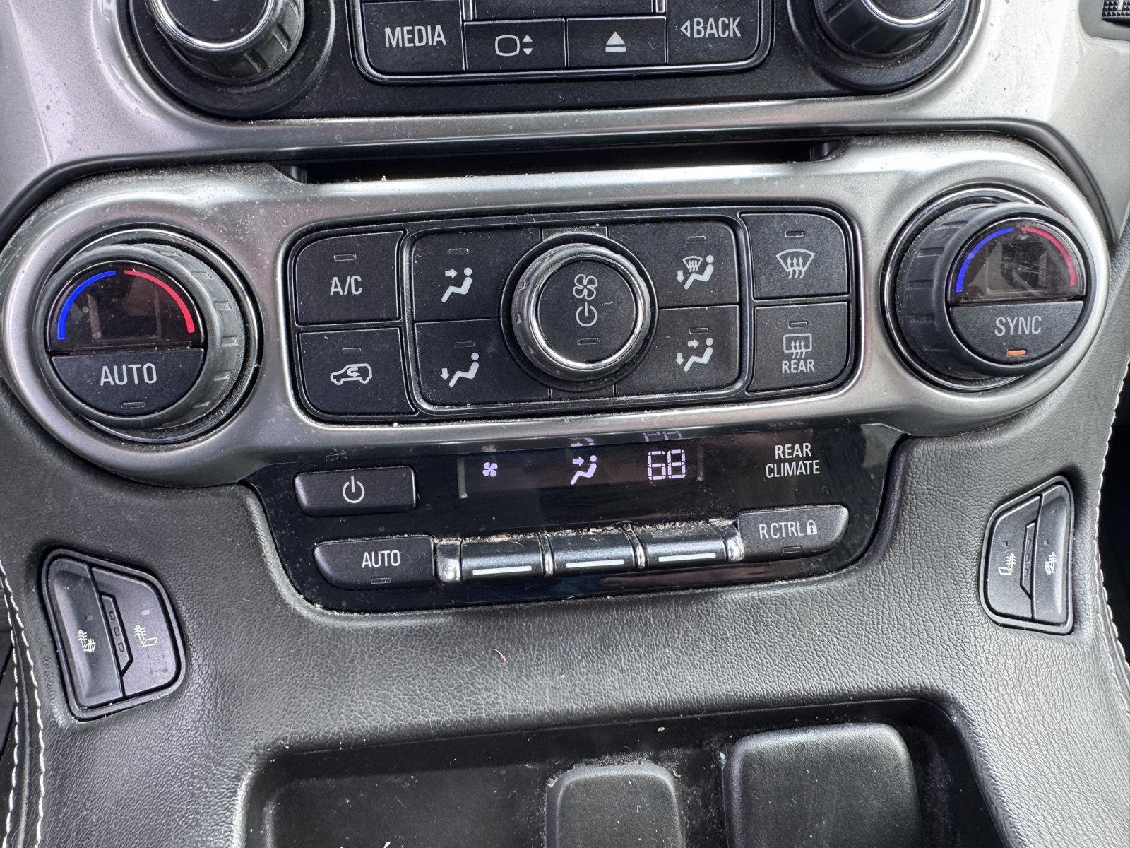 Used 2020 Silver Ice Metallic Chevrolet LT image 18
