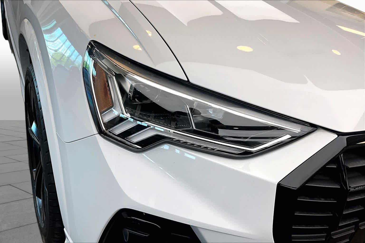 Used 2024 Glacier White Metallic Audi S line Premium Plus image 27