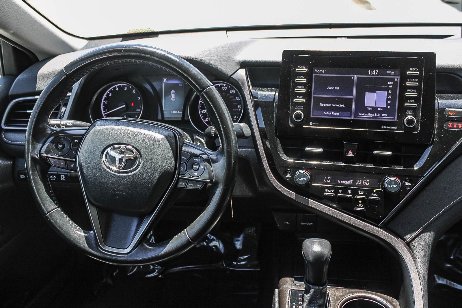 Certified Used 2023 Ice Toyota SE image 12