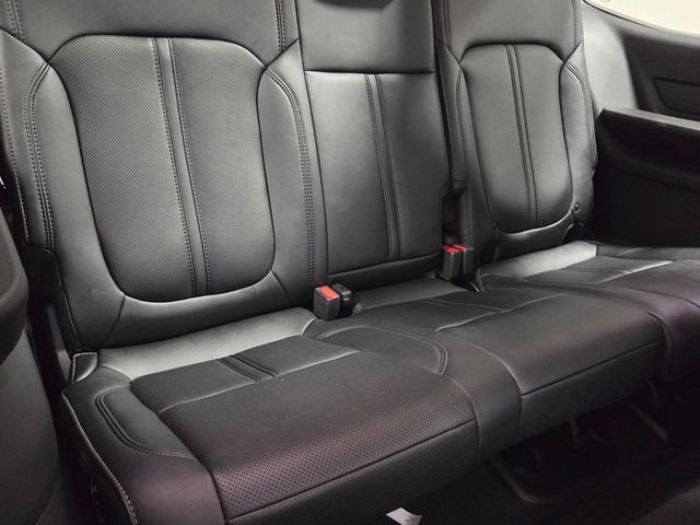 New 2026 Baltic-Gray Metallic Clear-Coat Exterior Paint Jeep Limited Altitude image 17