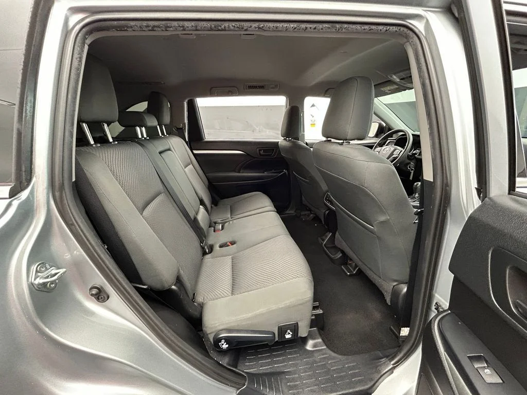 Used 2019 Celestial Silver Metallic Toyota LE image 37