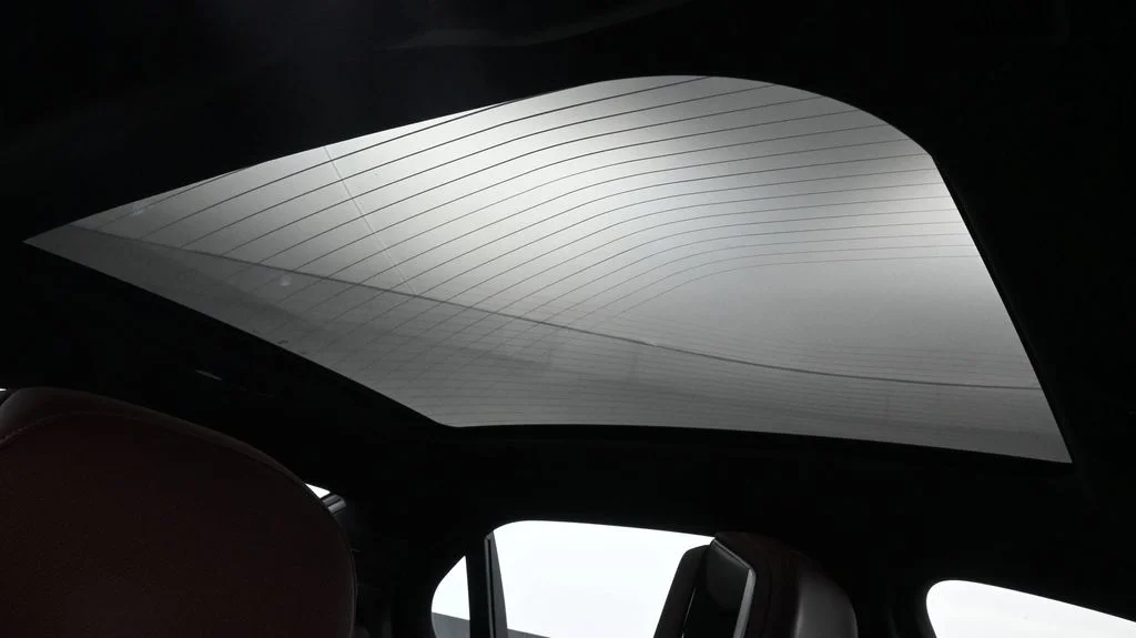 2025 BMW i7 50 - Photo 19