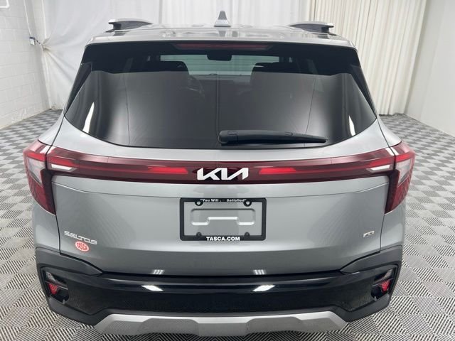 Used 2024 Gray Kia EX image 7