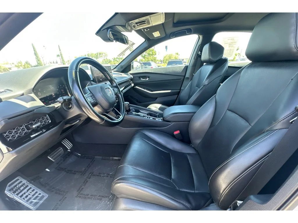 Used 2024 Platinum White Pearl Honda Sport-L image 10