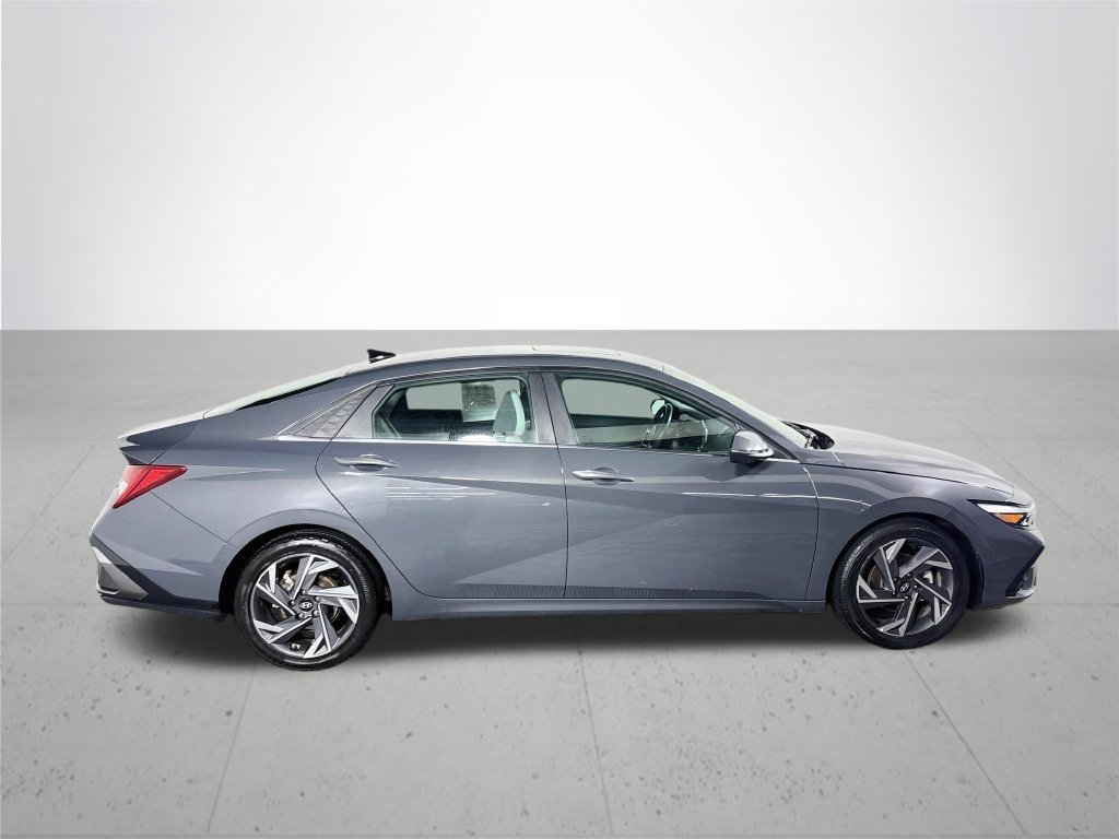 Used 2024 Gray Hyundai Limited image 5