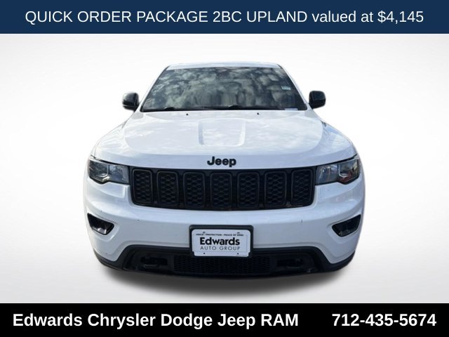 Used 2019 White Jeep Laredo image 2