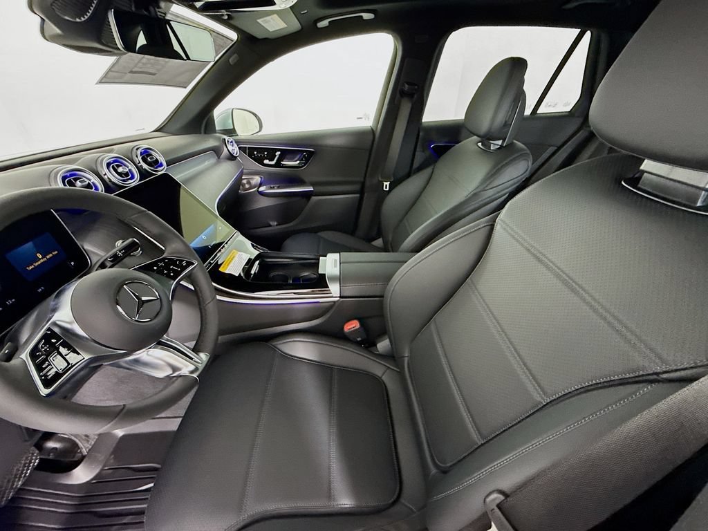 New 2026 Cirrus Silver Metallic Mercedes-Benz GLC 300 image 36