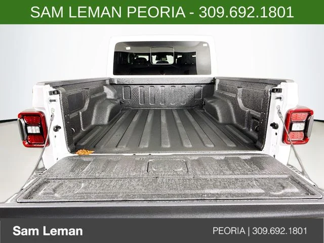 New 2026 White Jeep Rubicon X image 25