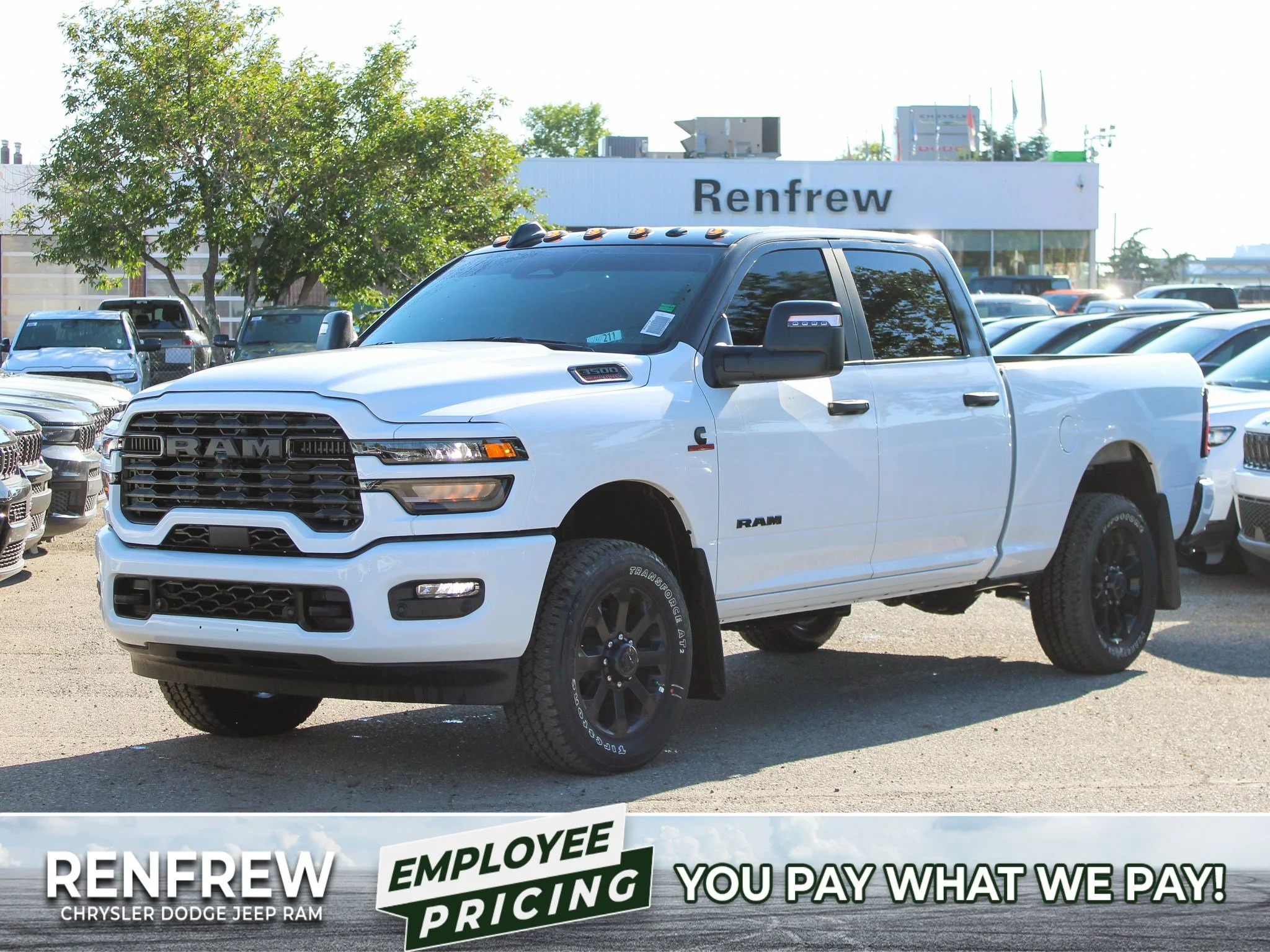 New 2026 White RAM Big Horn* image 1