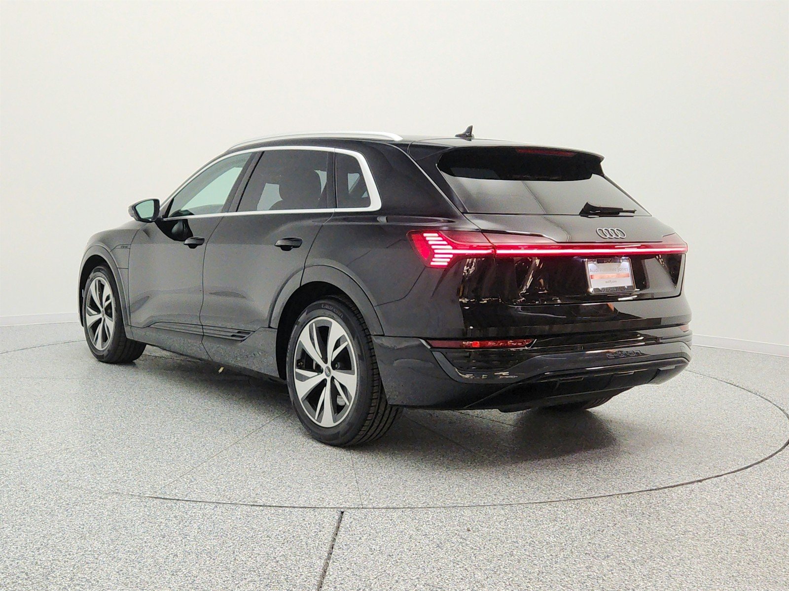 Used 2024 Mythos Black Metallic Audi Premium Plus image 7