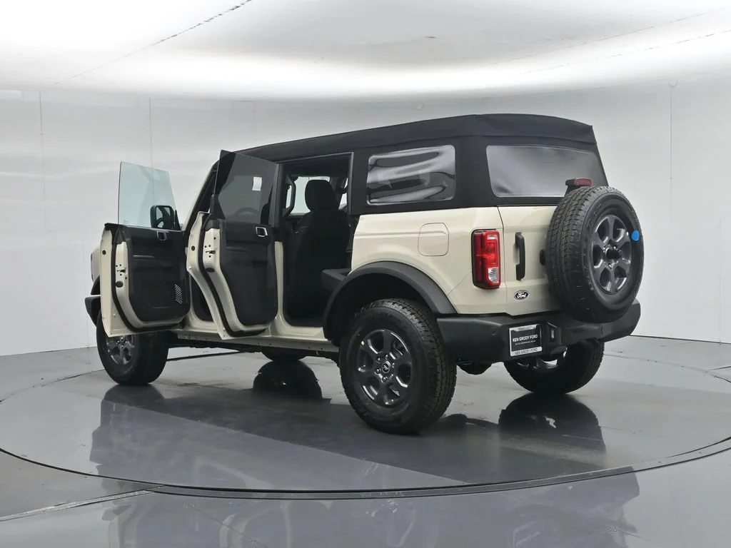 New 2026 Desert Sand Ford Big Bend image 29
