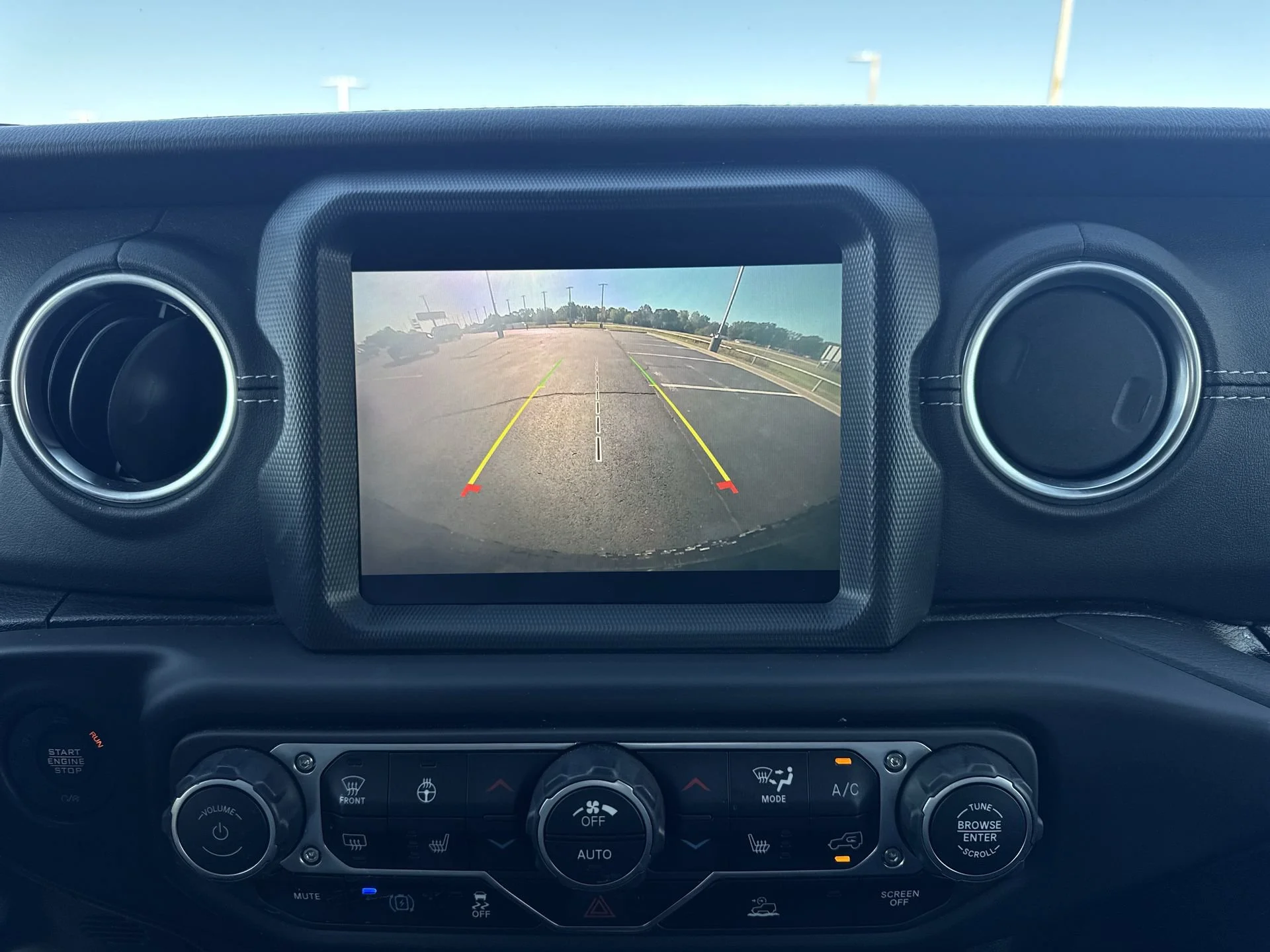 2023 Jeep Wrangler 4xe Sahara 4XE - Photo 17