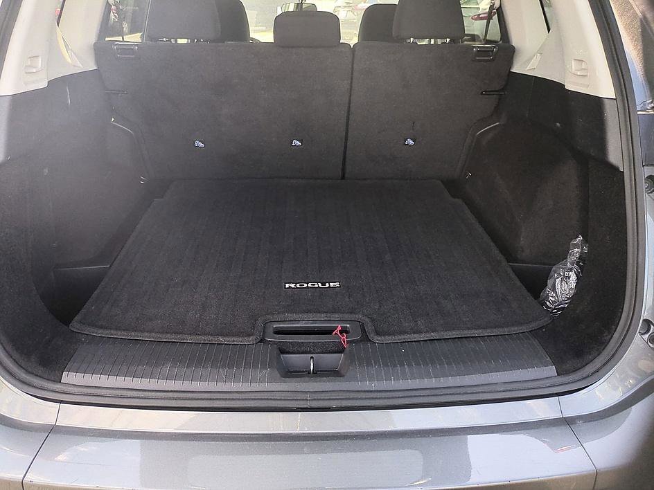 Used 2024 Gun Metallic Nissan S image 29