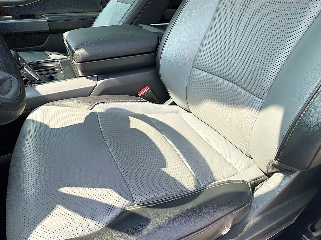 Used 2023 Avalanche Ford Lariat image 20
