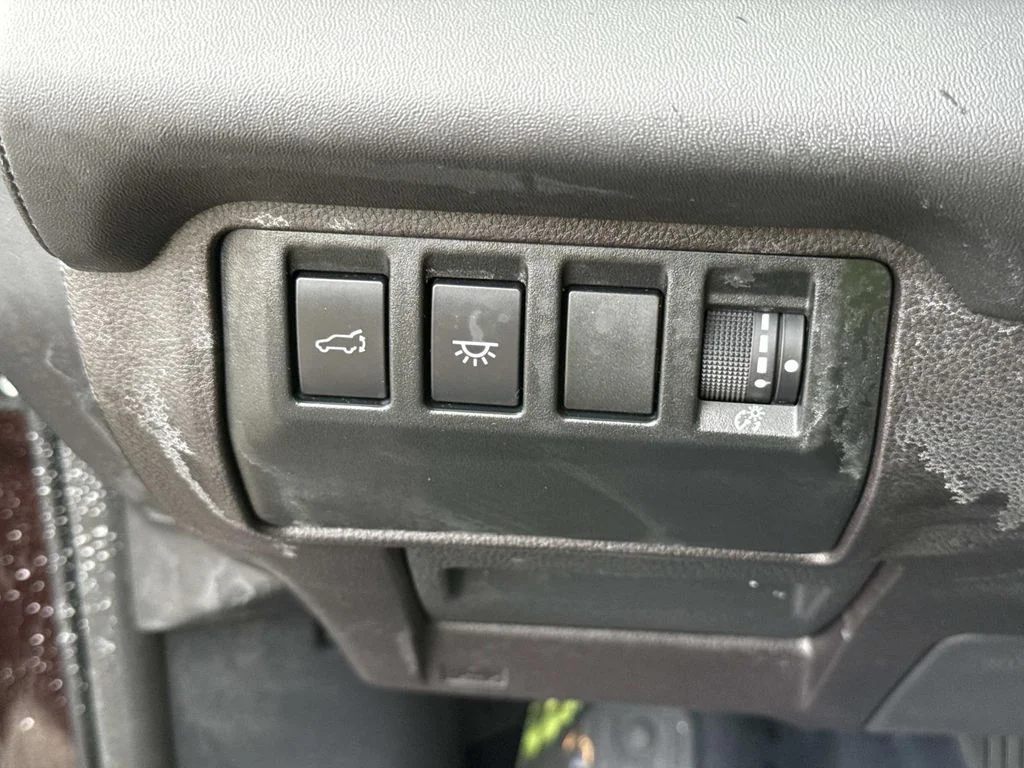 Used 2023  Subaru Touring image 47